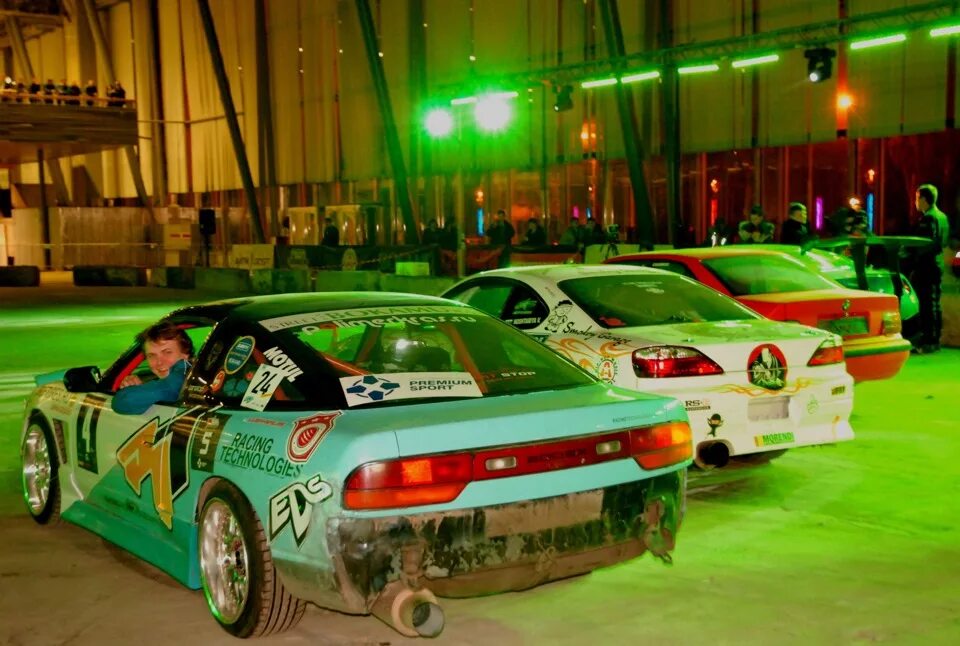 Фанк машина. Пхонк дрифт. Дрифт фонк тачки. Nissan silvia s13 itasha. Mazda rx 7 rds.