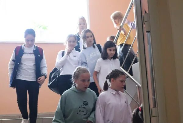 Малмыж 1 школа. Малмыж фото. Когобу малмыж. Когобу лицей малмыж. Когобу малмыж.