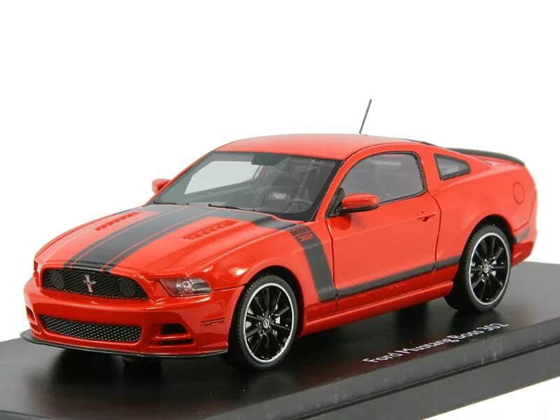 302 2011. Ford mustang boss 302 2011. ford mustang 1:43. модель 1.43 ford mustang. форд мустанг 1 43.