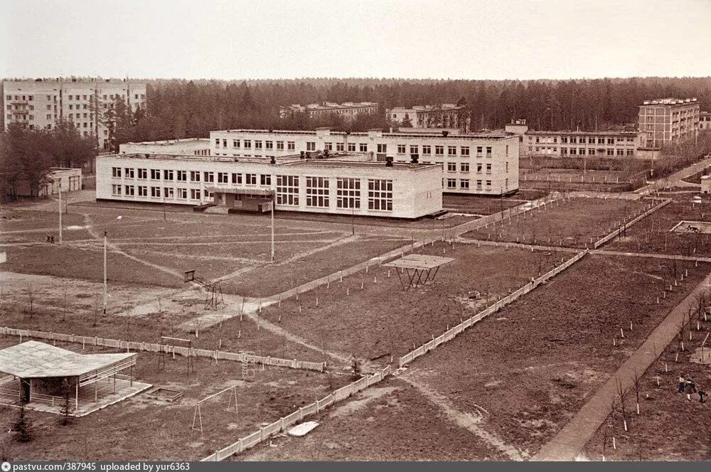 Заря балашиха школа. Школа 15 Заря Балашиха. Поселок Заря Балашиха. Г. Балашиха мкр.Заря. Школа 15 поселок Заря.