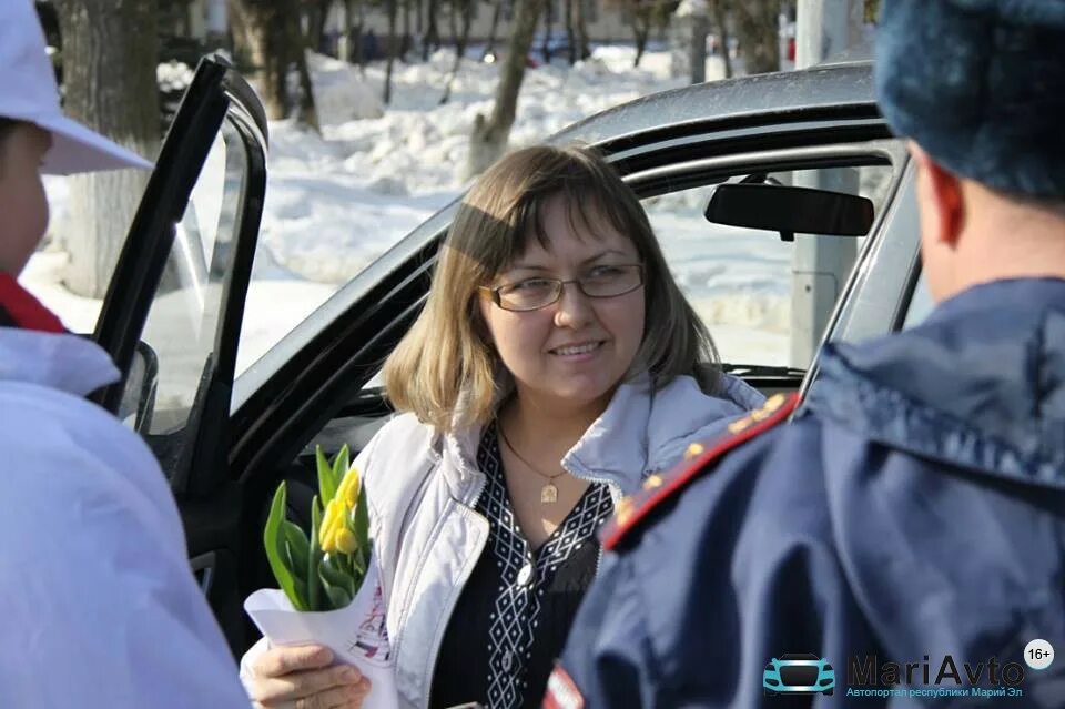 ГИБДД Курган сотрудники. Курганские гаишники. ГИБДД на радио. Кобякова ГИБДД Курган. Сайт гибдд курган