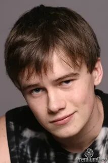 Артисты 18