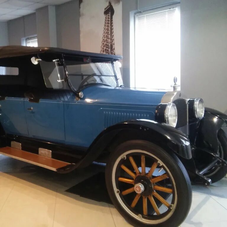 1923 duesenberg. машины 1923. старинные машины. форд 1923 года. линкольн 20 года.