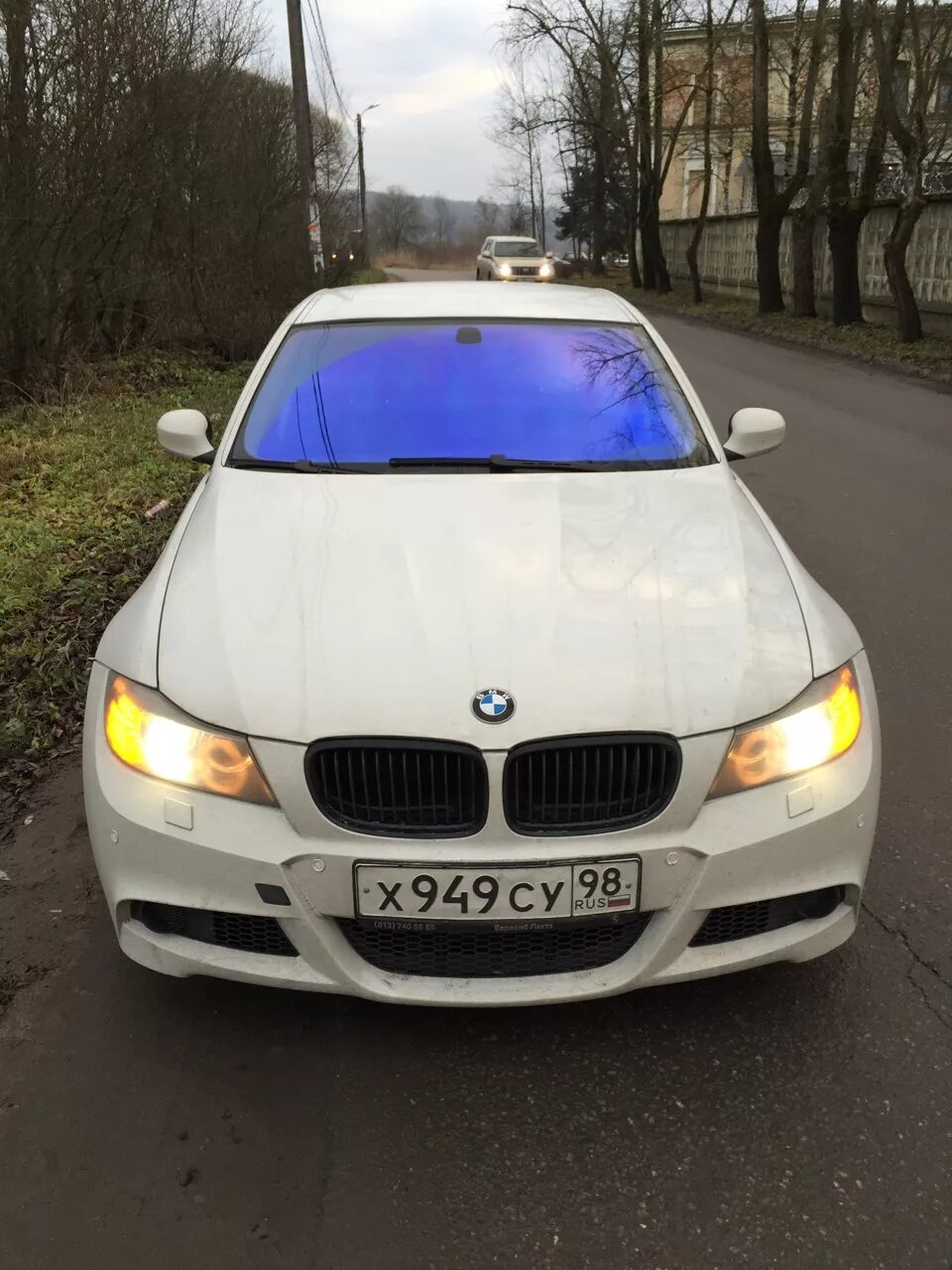 Лобовое бмв 3. Bmw e60 атермальное лобовое. атермальное лобовое стекло бмв е60. атермальная тонировка bmw e90. атермальная тонировка bmw e60.