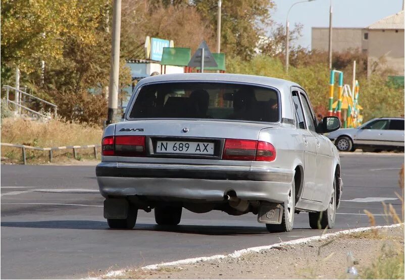 3110 зад. Габариты газ 31105 волга. газ 3110 и 31105. волга 31105 и газ 3110.