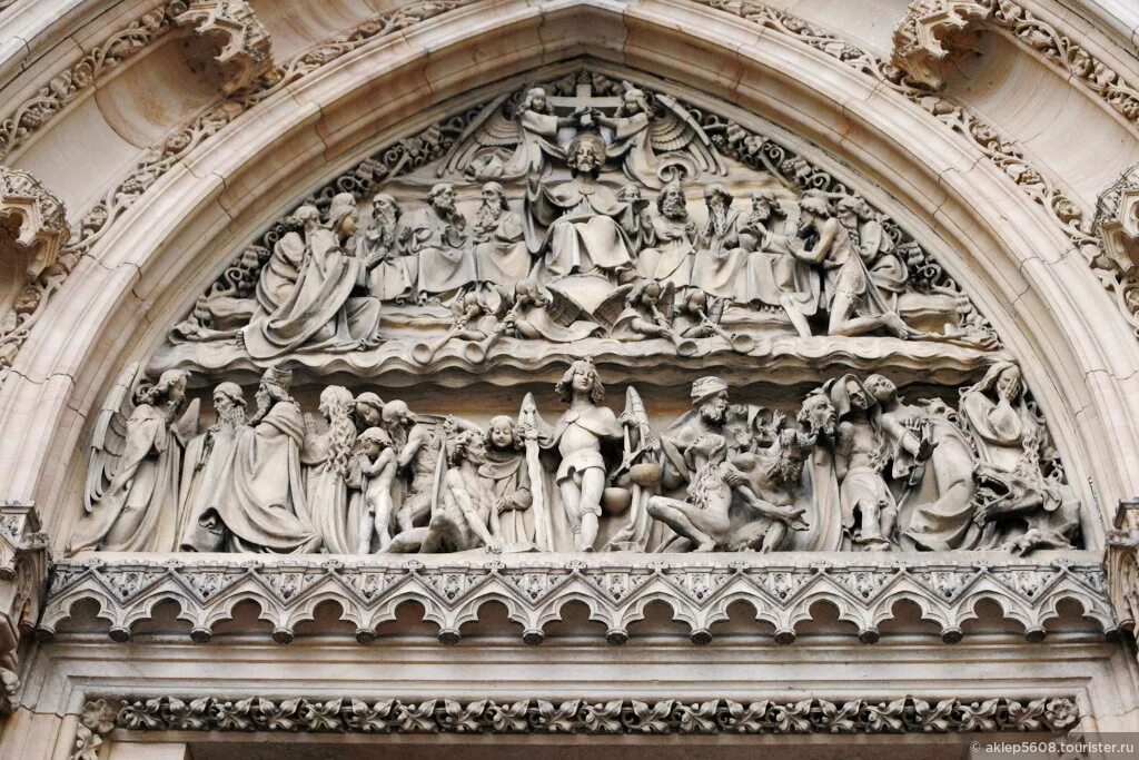 тимпан сен дени. тимпан это. тимпан и архивольт. тимпан готического собора. тимпан в архитектуре.