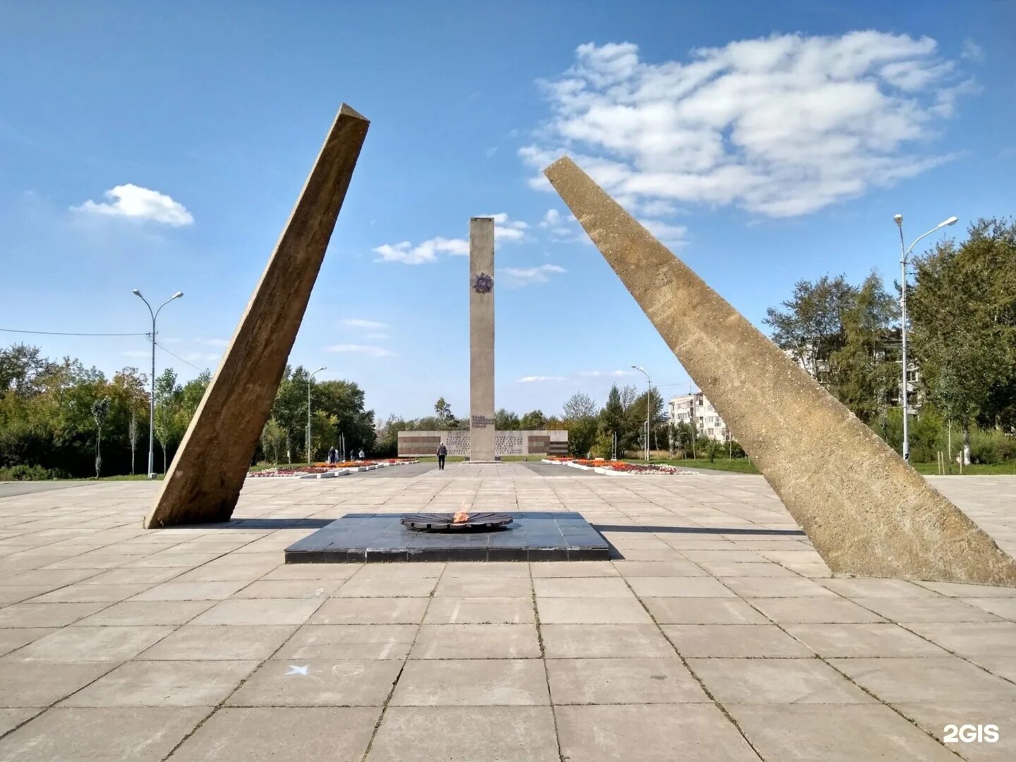 Россия г березники. Мемориал Победы Березники. Вечный огонь Березники Пермский край. Город Березники вечный огонь. Мемориал Победы Березники вечный огонь.