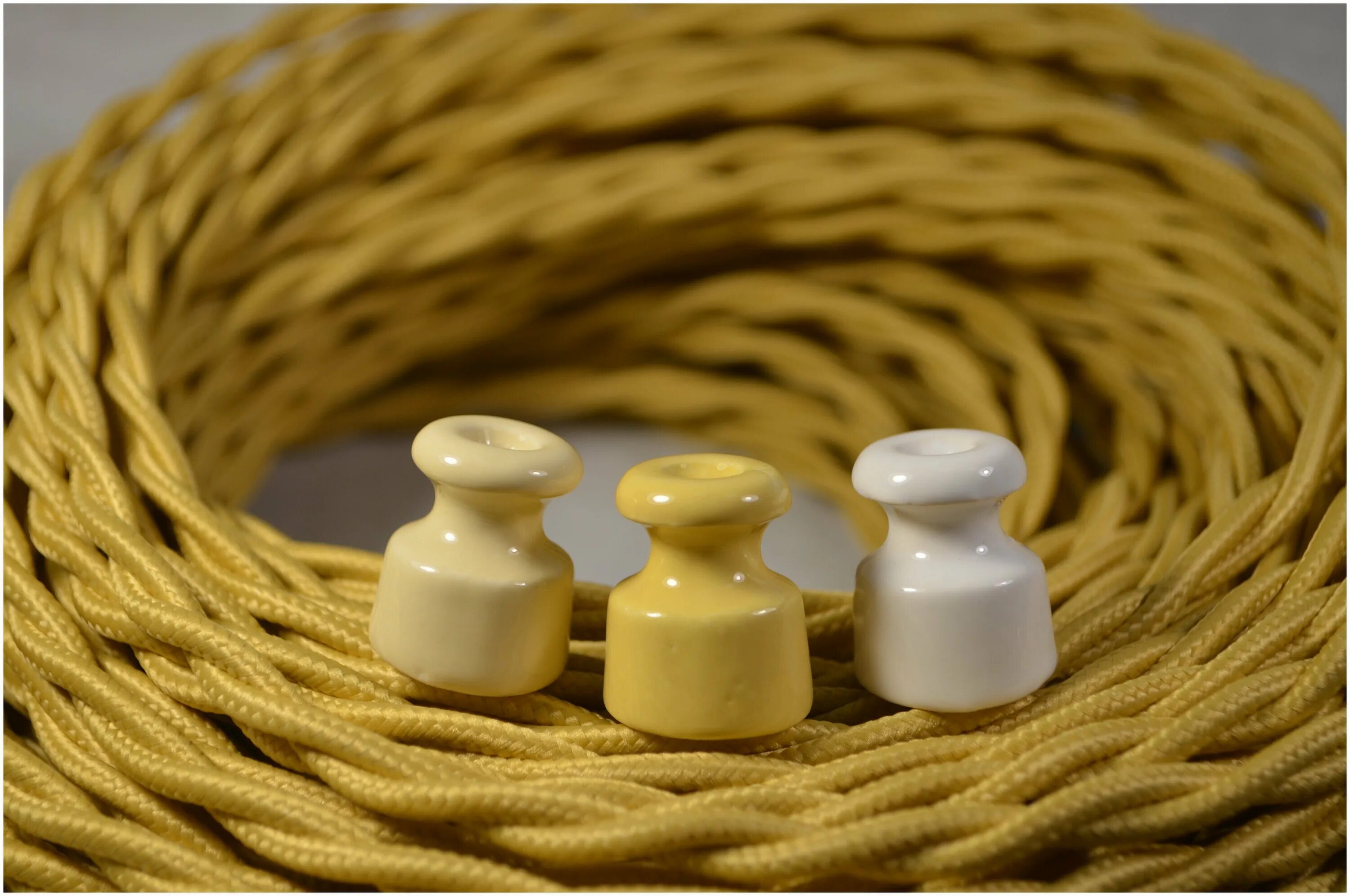 изолятор фарфоровый тф-20. Sdi37 изолятор штыревой. изолятор керамический ретро серый для проводки iblotm-2429с. изолятор керамический черный мезонин. керамический изолятор слоновая кость retrika 100 шт.