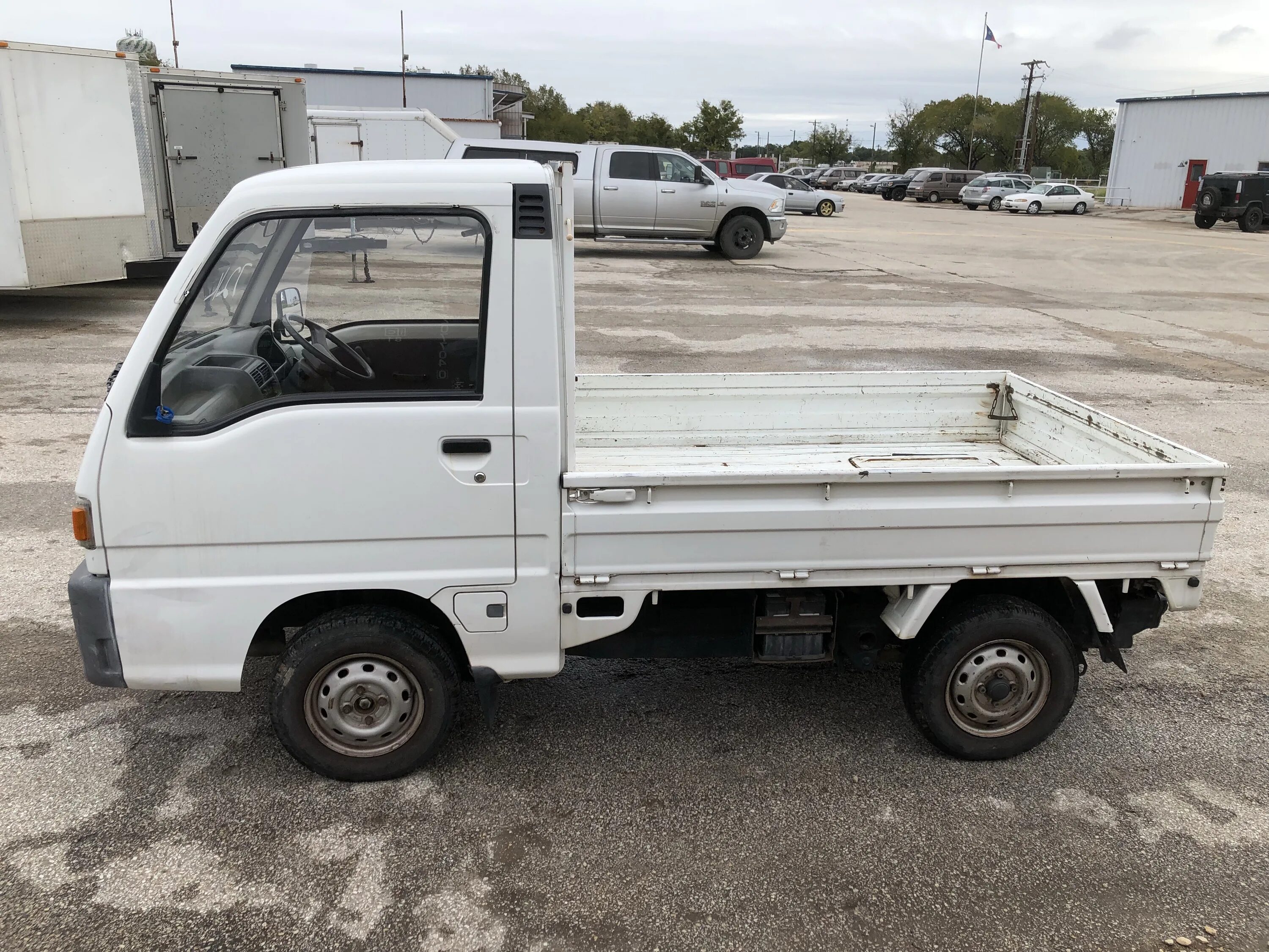 Купить мини грузовик бу. - Lonestar Mini Trucks. Мини Грузовики б/у. Автомобиль мини грузовик 1991 года. Мини грузовик из Индии.