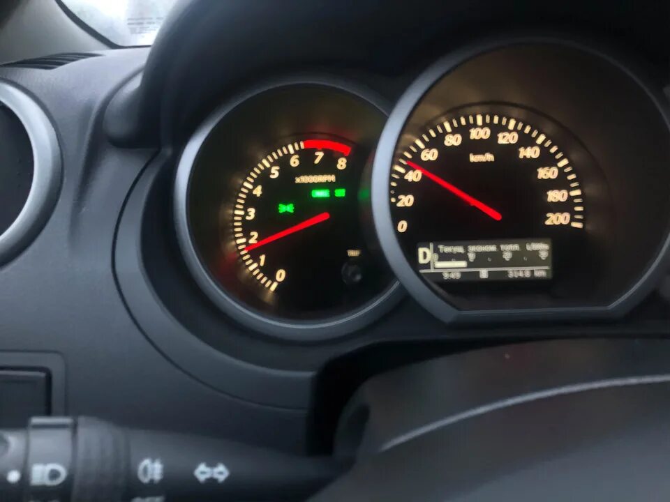 Приборная панель сузуки гранд витара 2008. Приборная панель suzuki grand vitara. Индикаторы сузуки гранд витара. Suzuki grand vitara лампочки панели приборов. Приборная панель suzuki grand vitara.