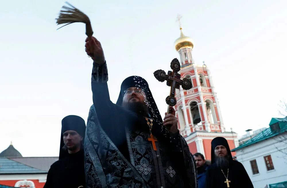 Люди против церкви. Закрытие церквей. РПЦ. Патриархат (Церковь). Русская православная Церковь против.