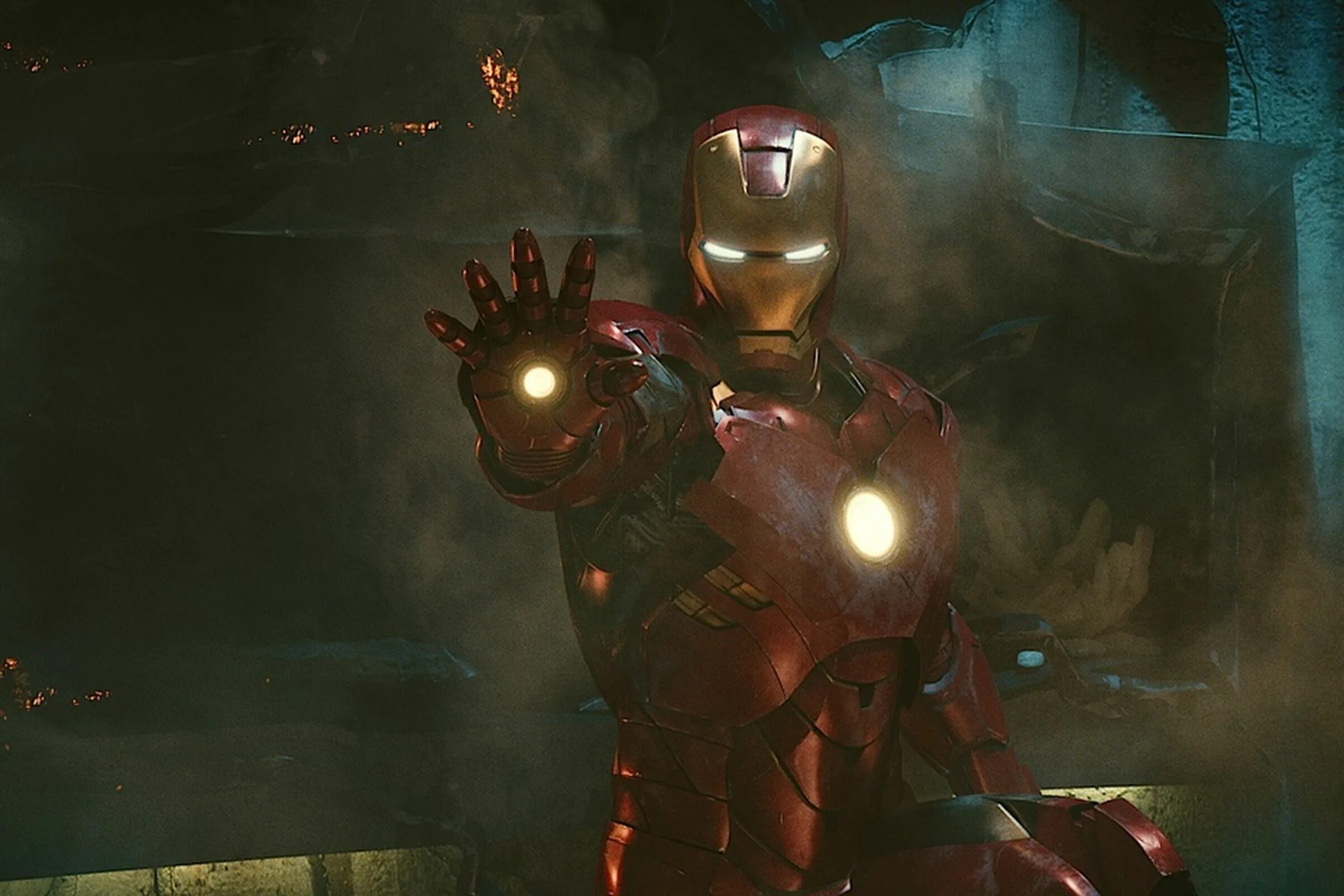 Тони старк железный человек 1. Iron man тони старк. «железный человек» (iron man, 2008). Тони старк железный человек 2008. Тони старк 2022.
