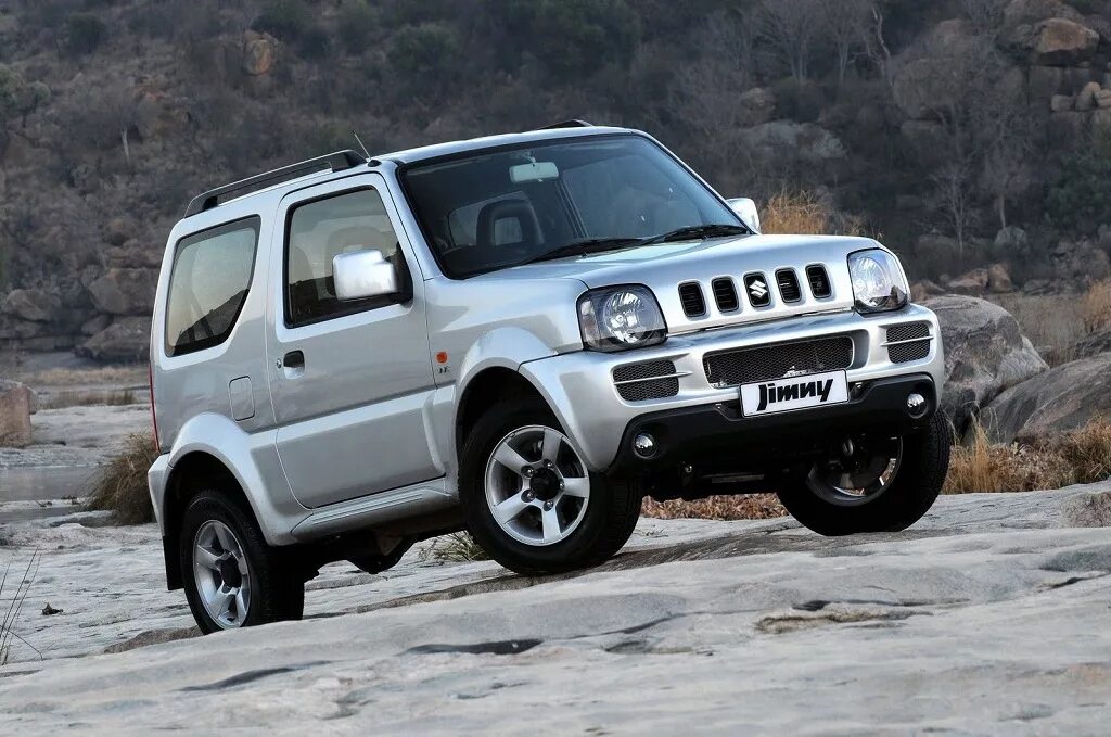 Авито купить сузуки джимни бу. Сузуки Джимни. Джип Suzuki Jimny. Suzuki Jimny 2006. Сузуки Джимни 2014.