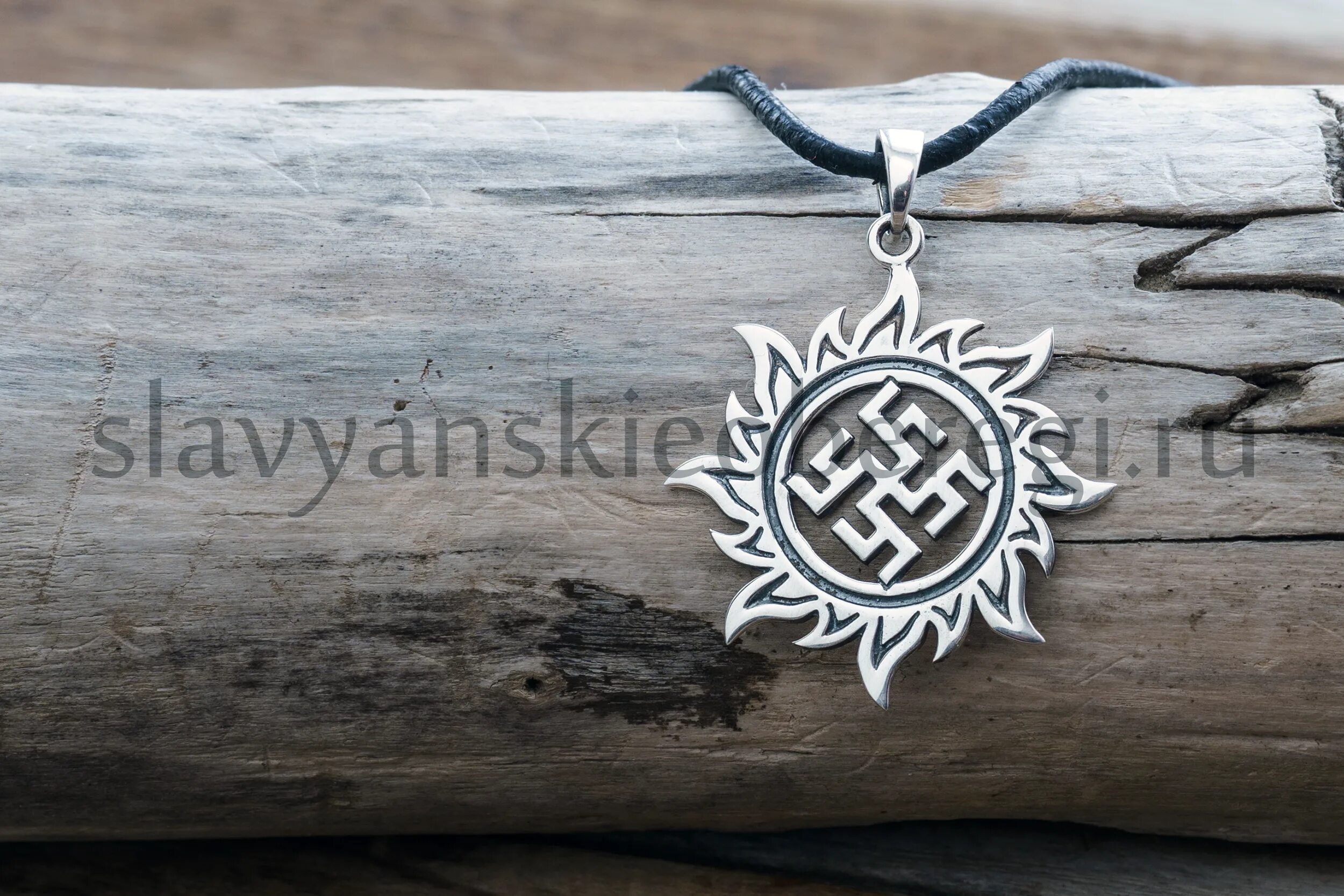 Цвета славян. Старославянские цвета. Старославянские цвета. Макошь богиня символ. Славянский поясок оберег.