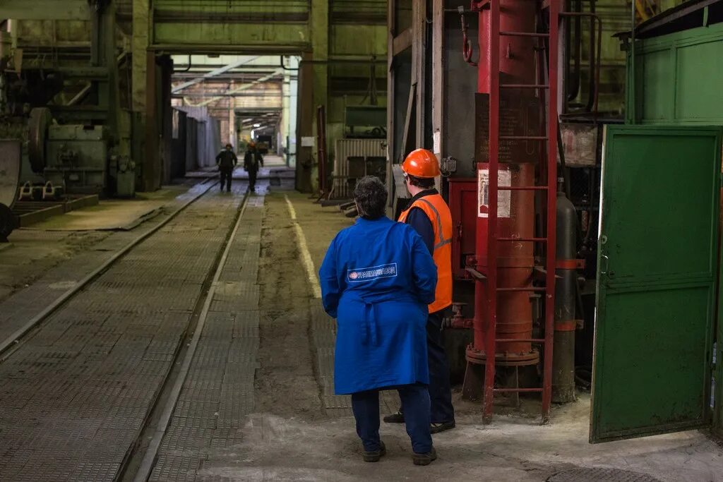 Завод уралмаш екатеринбург. Уралмаш машиностроительный завод. Уралмаш нн. Уральский завод тяжелого машиностроения екатеринбург. (уральский завод тяжелого машиностроения (1933 год.