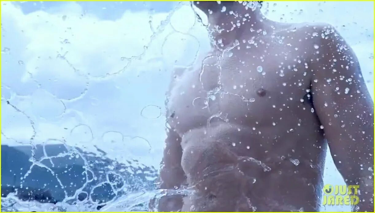 Davidoff cool water реклама. Скотт иствуд. Вода скотта. Духи реклама. Сын клинта иствуда.