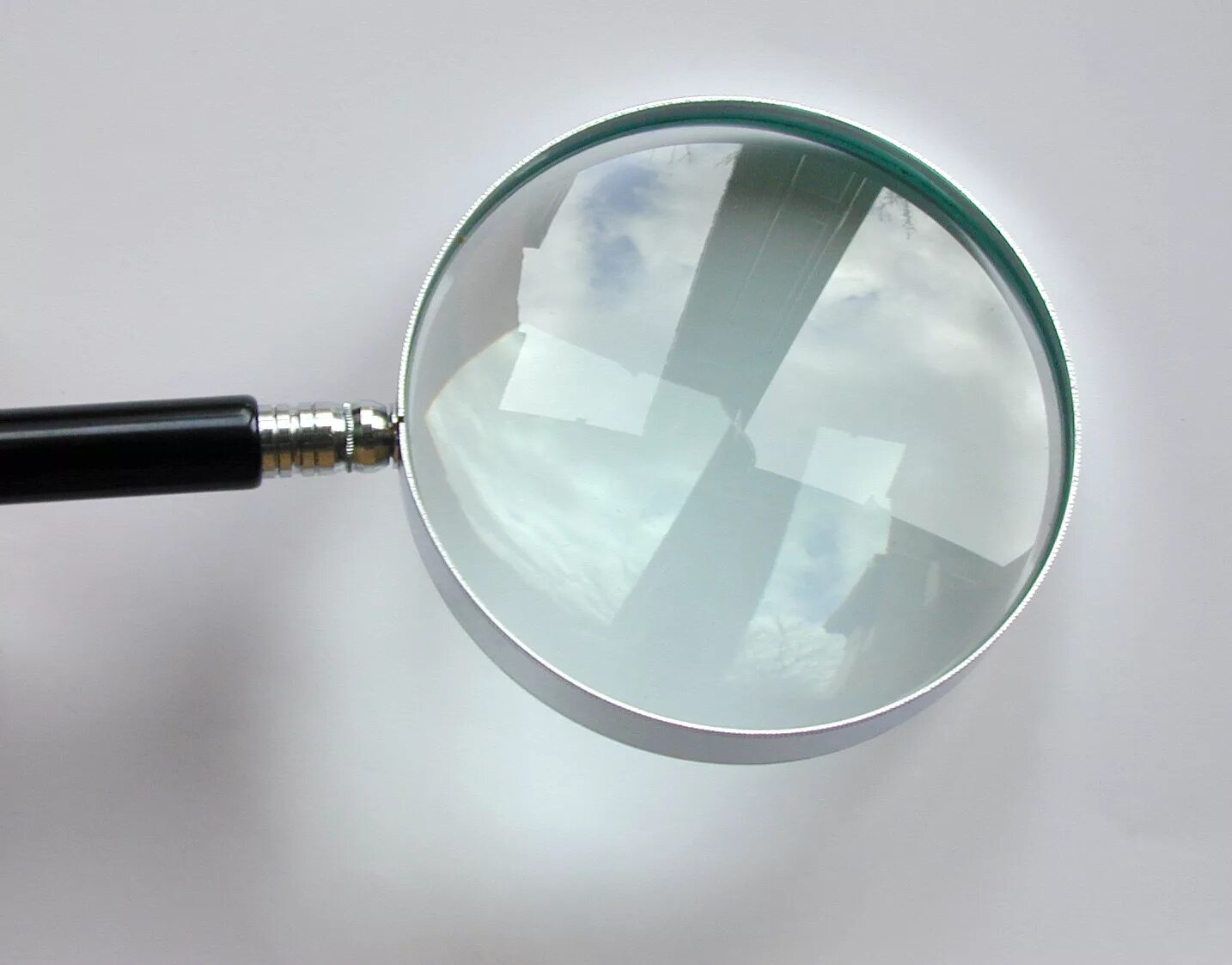 С помощью лупы можно рассмотреть. Лупа Magnifying Glass. Лупа Magnifier 80мм Gold 995613. Лупа Glass Magnifier no.20265. Под увеличительным стеклом.