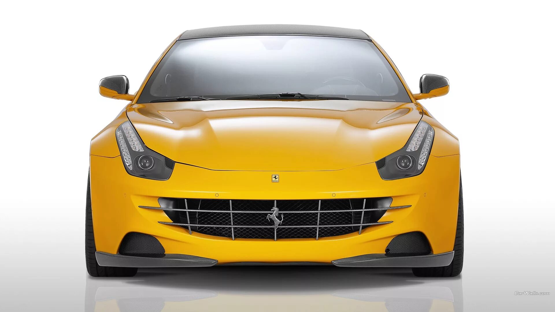 Включи желтый автомобиль. Ferrari FF Novitec Rosso. Ferrari FF желтая. Машина желтая. Машина спереди.