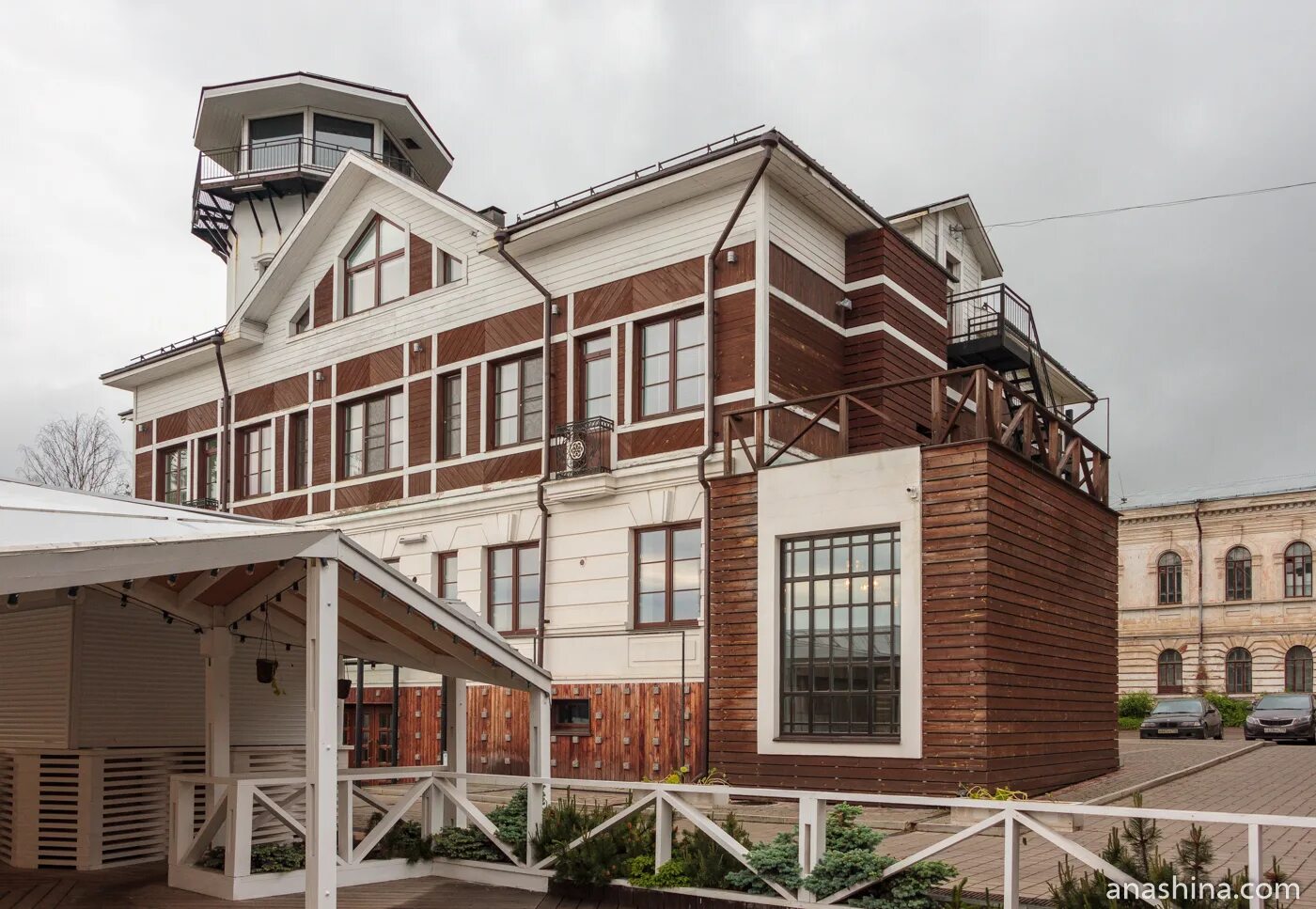 Вытегра луначарского 4. Вытегра отель ворденклиф. Вытегра гостиница маяк. Вытегра отели. Ворденклиф волго-балт вытегра.