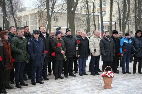Открытие памятника ветеранам