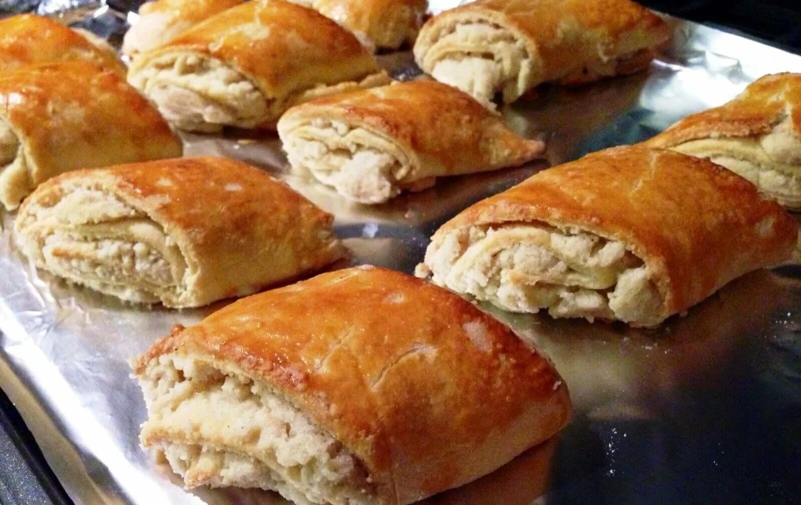 Армянская гата от бабушки эммы. Армянское печенье. Кята армянская. Гата слоеная армянская. Армянские сладости гата.
