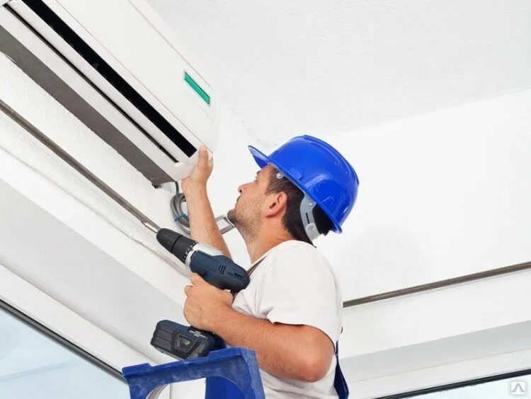 Монтаж сплит системы в квартире. Установщик сплит систем. Кондиционер в квартире. Замена кондиционера. Прибормонтаж.