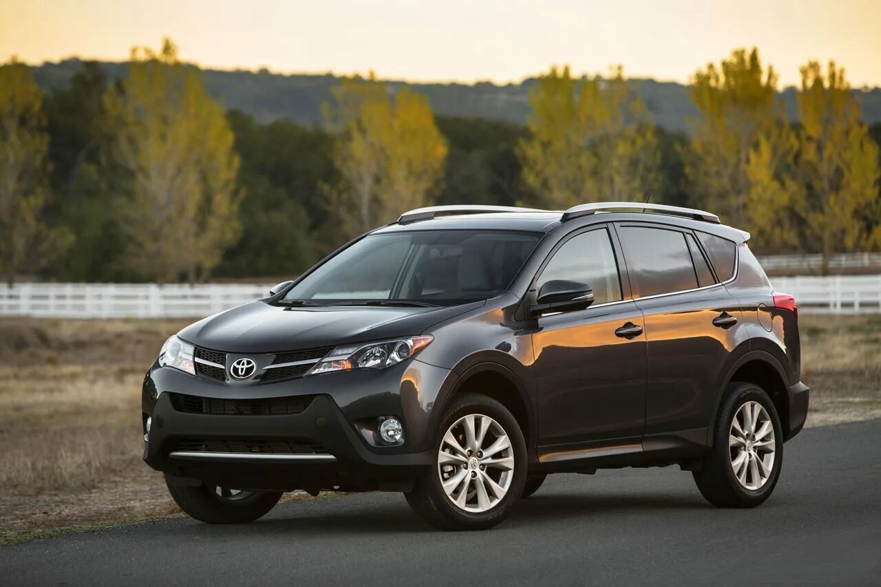 Кроссовер тойота цена. Toyota rav4 2013. Тойота рав 4 2013. Toyota rav4 2015. Toyota rav4 IV (ca40).