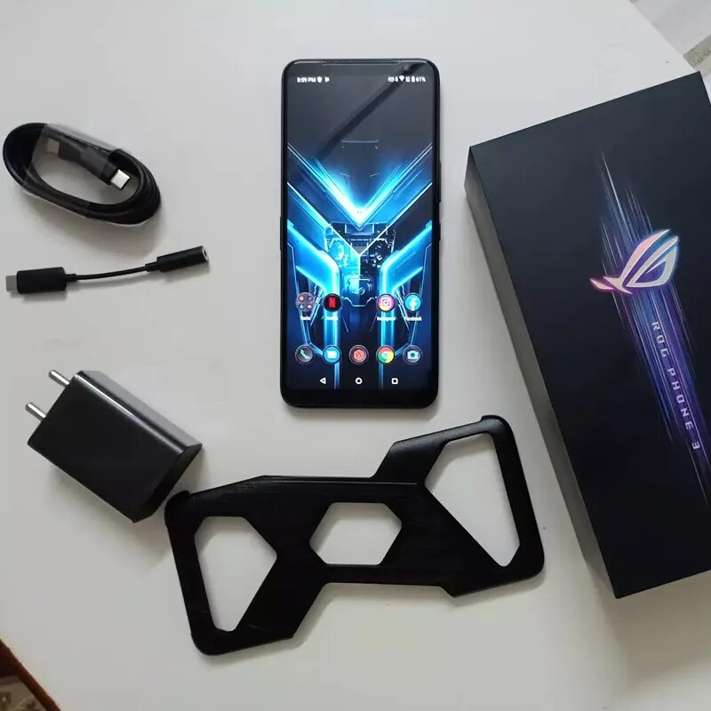 Телефон 16 512. ASUS ROG Phone 3 12/512gb. ASUS ROG Phone 3. ASUS ROG Phone 3 12 128gb. ASUS ROG Phone 3 Phone.