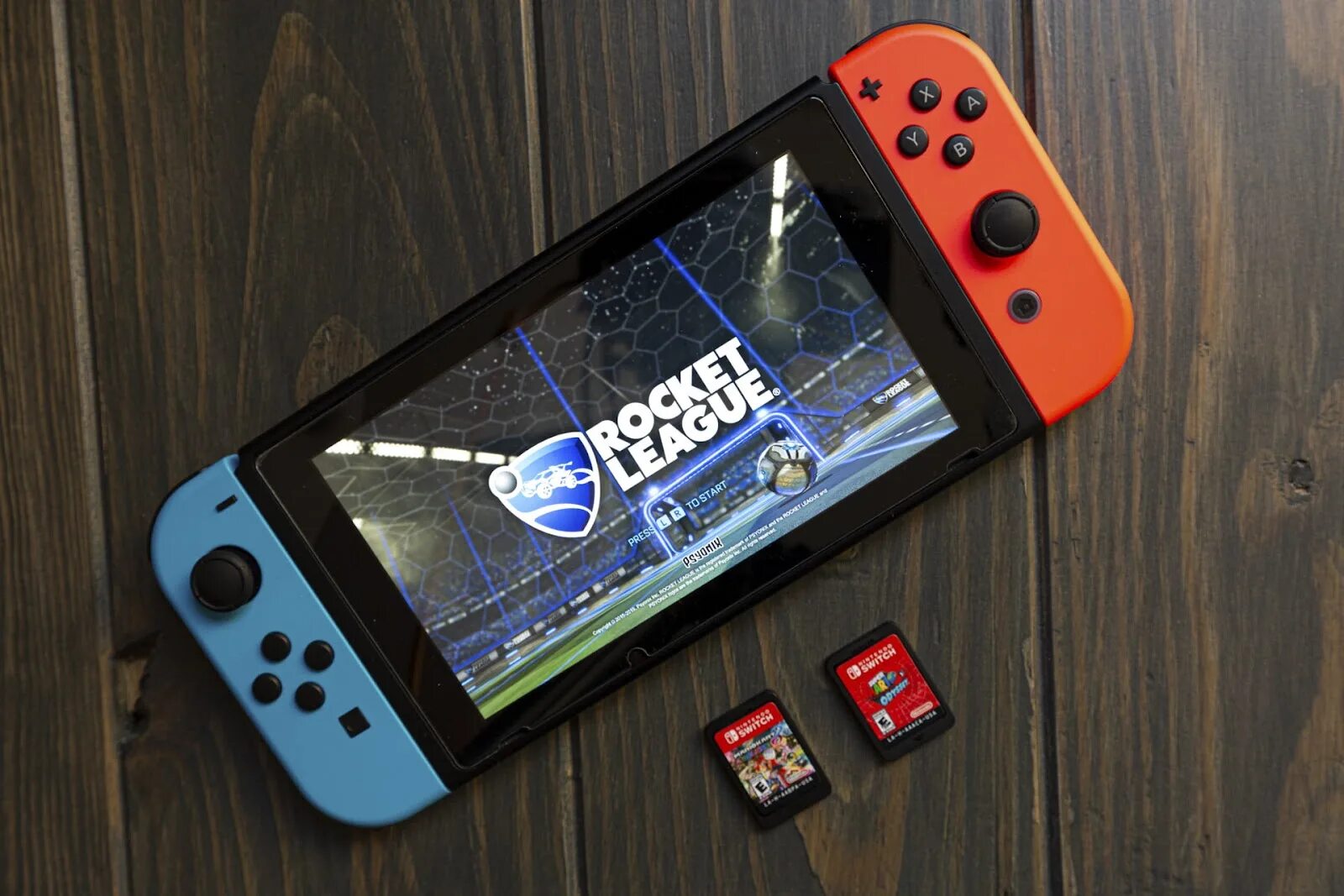 Nintendo switch установка игр. Нинтендо свитч Лайт. Игры на Нинтендо свитч. Защитное стекло Nintendo Switch Light. Нинтендо свитч Лайт комплектация.