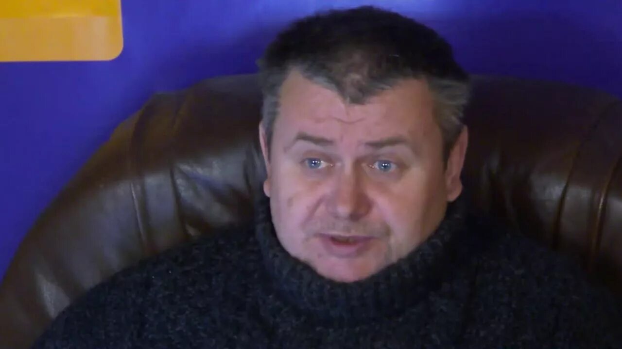 Стрекотуша теленяня. Дед архимед. Канал дедов. Телеканал деда мороза логотип. Ютуб канал дед.