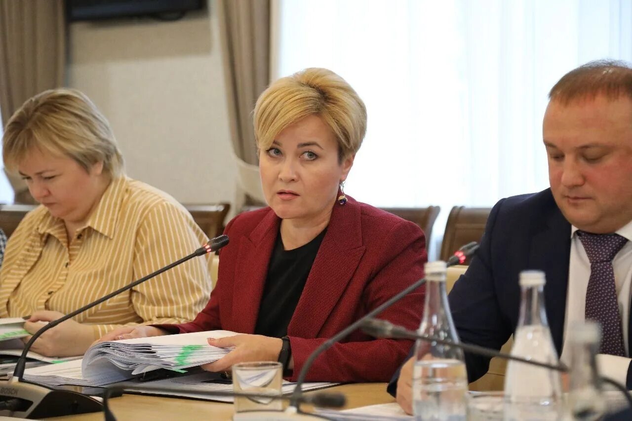 Министр финансов РБ Игтисамова.