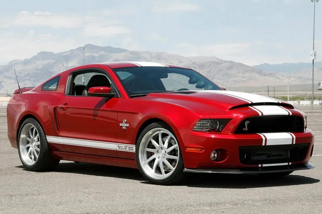 Додж 5 поколение. Ford Mustang Shelby gt500 super Snake 2013. Форд Мустанг Шелби gt 500 super Snake. Mustang Shelby gt500 super Snake. Ford Mustang gt 2014.