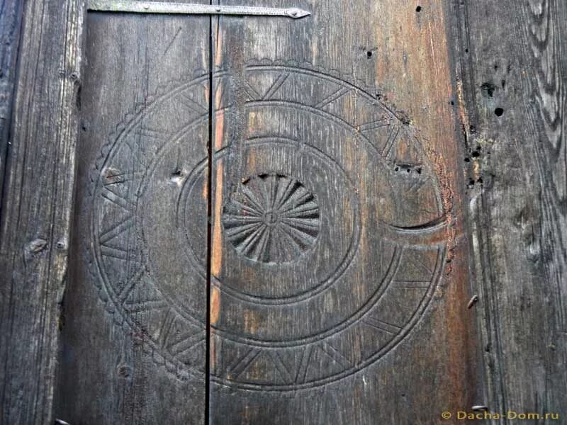 8 дом солярный. солнечный дом. славянские символы алатырь. алатырь звезда сварога. солярные знаки на конек крыши.