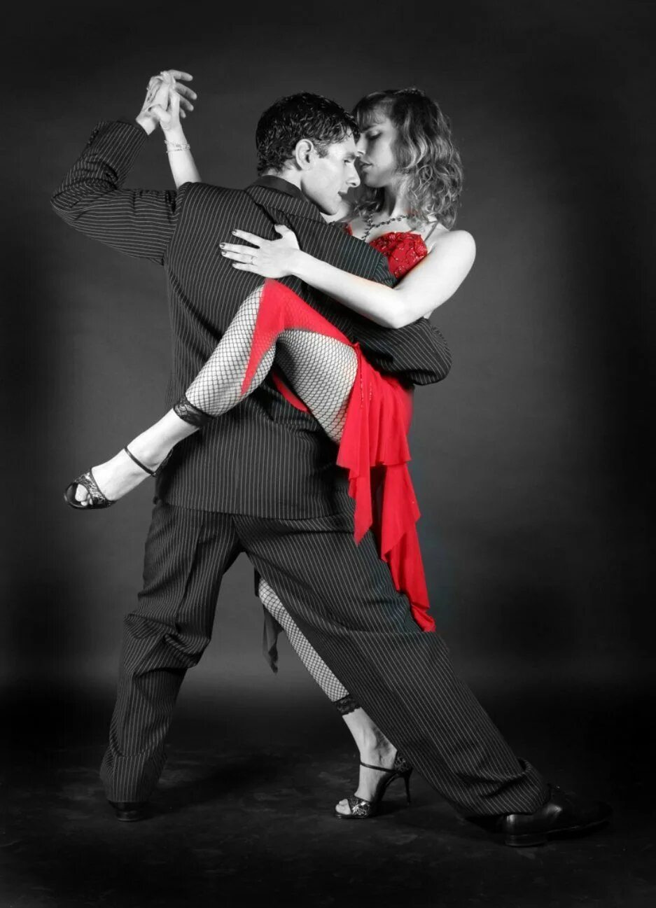 Аргентинское танго. «Tango de pista» (танго для «танцпола»). Аргентинский танцор танго. Танго Луис Сквичиарини. Танцы красивых пар