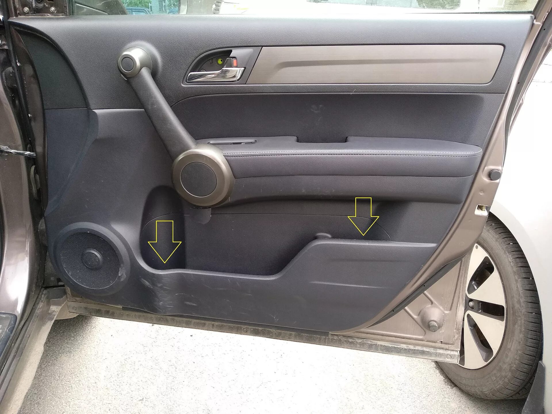 Как снять карту двери! Honda CR-V III - Honda CR-V (RE), 2,4 л, 2011 года наблюд