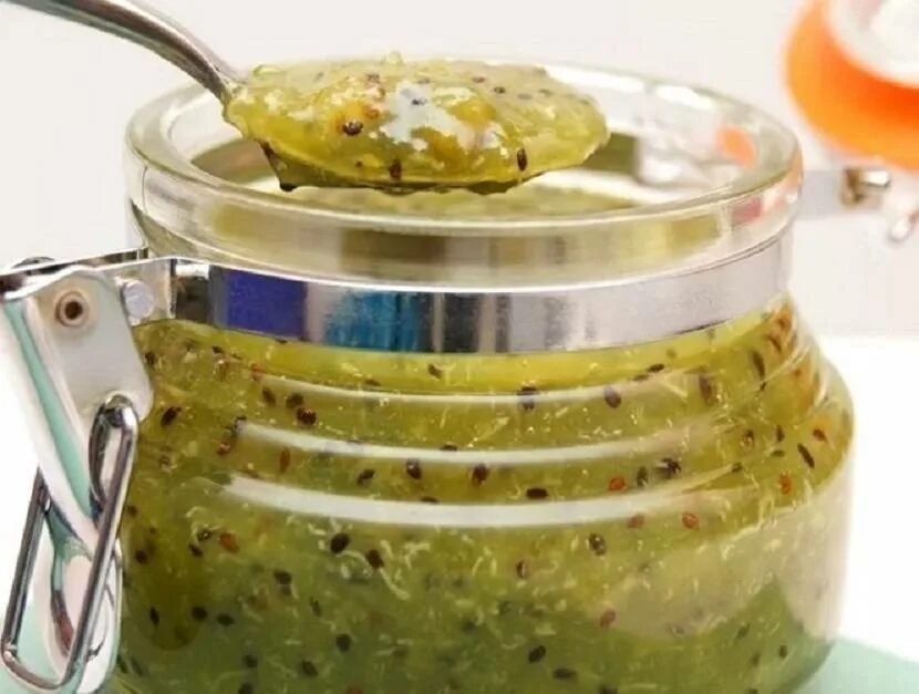 Крыжовник с бананом без варки. Варенье из крыжовника с апельсином на зиму. Крыжовник с апельсином на зиму через мясорубку. Джем из киви. Изумрудное варенье из крыжовника.