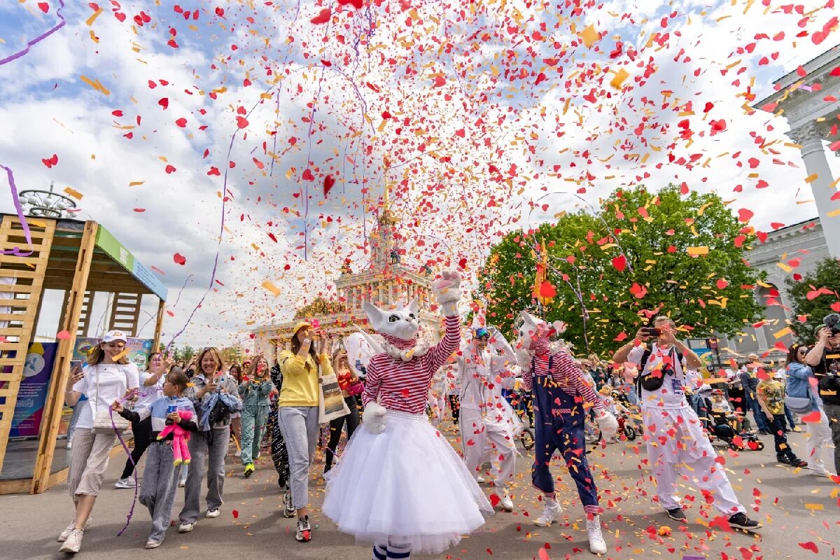 Сегодня вднх мероприятия в москве какие проходят. Парад. фестиваль цветов спб. мероприятия в москве. вднх.