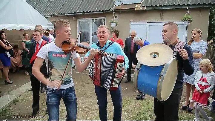 О чем песня ой маричка чичери. Что такое чичери по украински. Песня ой чичери. Песня маричка украинская. Песня ой чичери.
