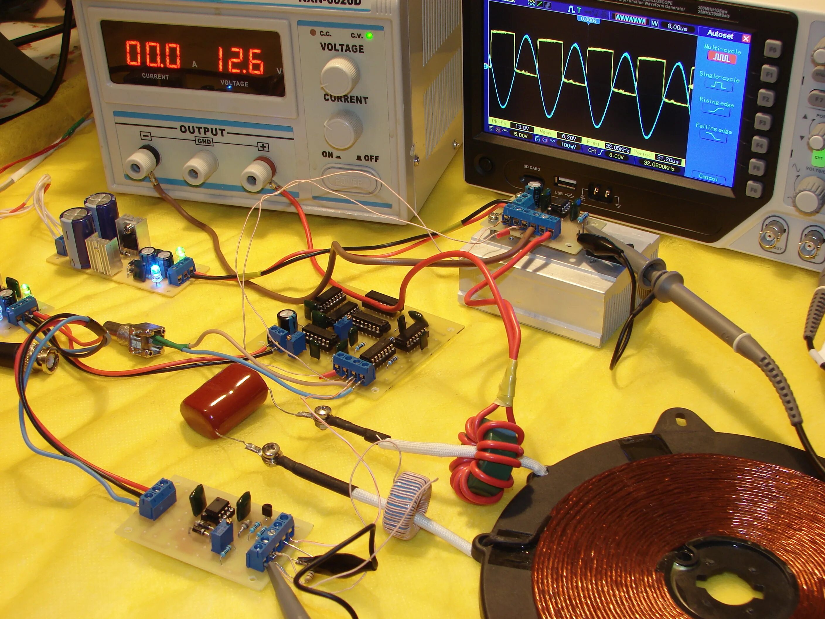 Генератор незатухающих электромагнитных колебаний схема. Система г-д генератор-двигатель схема. С помощью чего получают ток на электростанциях. Генератор сузуки витара 1. Генератор помощь.
