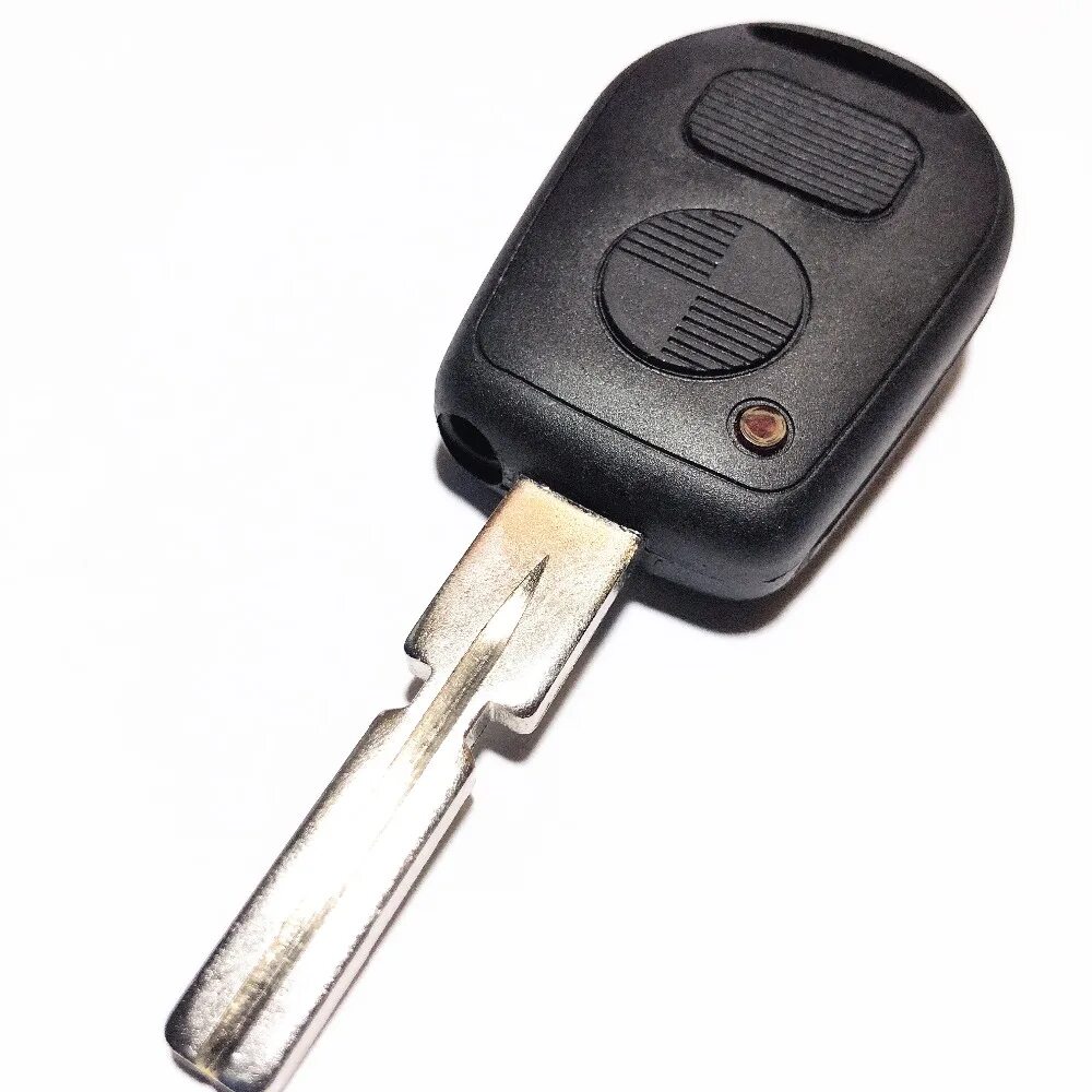 Куплю ключи для автомобиля. BMW e36 ключ зажигания. BMW e34 ключ. Ключ БМВ f30 чип иммобилайзера. Ключ от машины БМВ е34.