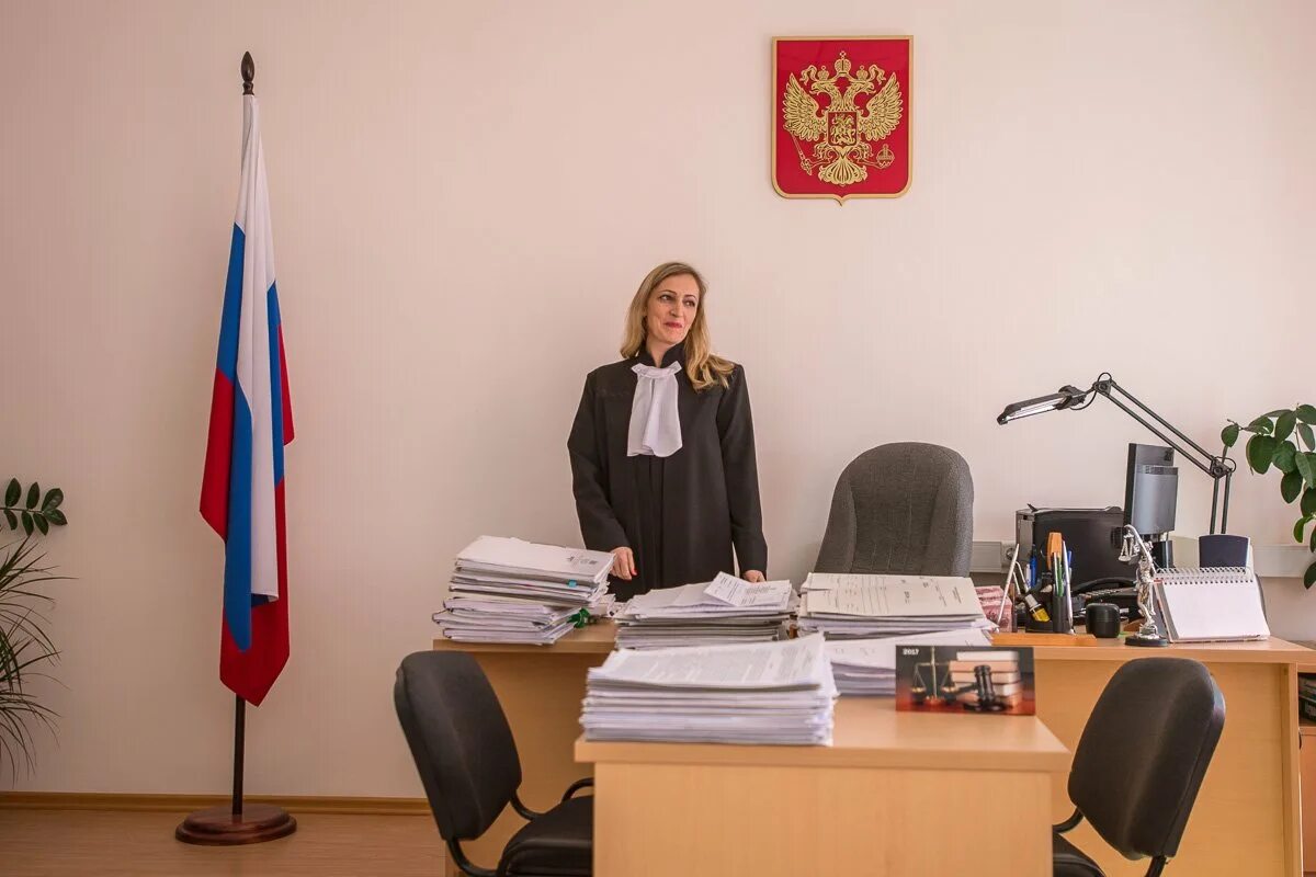 Суд николаевск. Юркова судья Благовещенск. Амурский городской суд. Благовещенский районный суд Амурской. Благовещенский городской суд Амурской области.