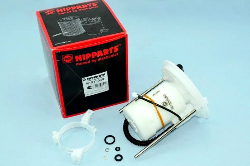 Nipparts n1335069. Топливный фильтр Mitsubishi Lancer 9. Топливный фильтр Nipparts n1335069. Топливный фильтр Митсубиши Лансер 10.