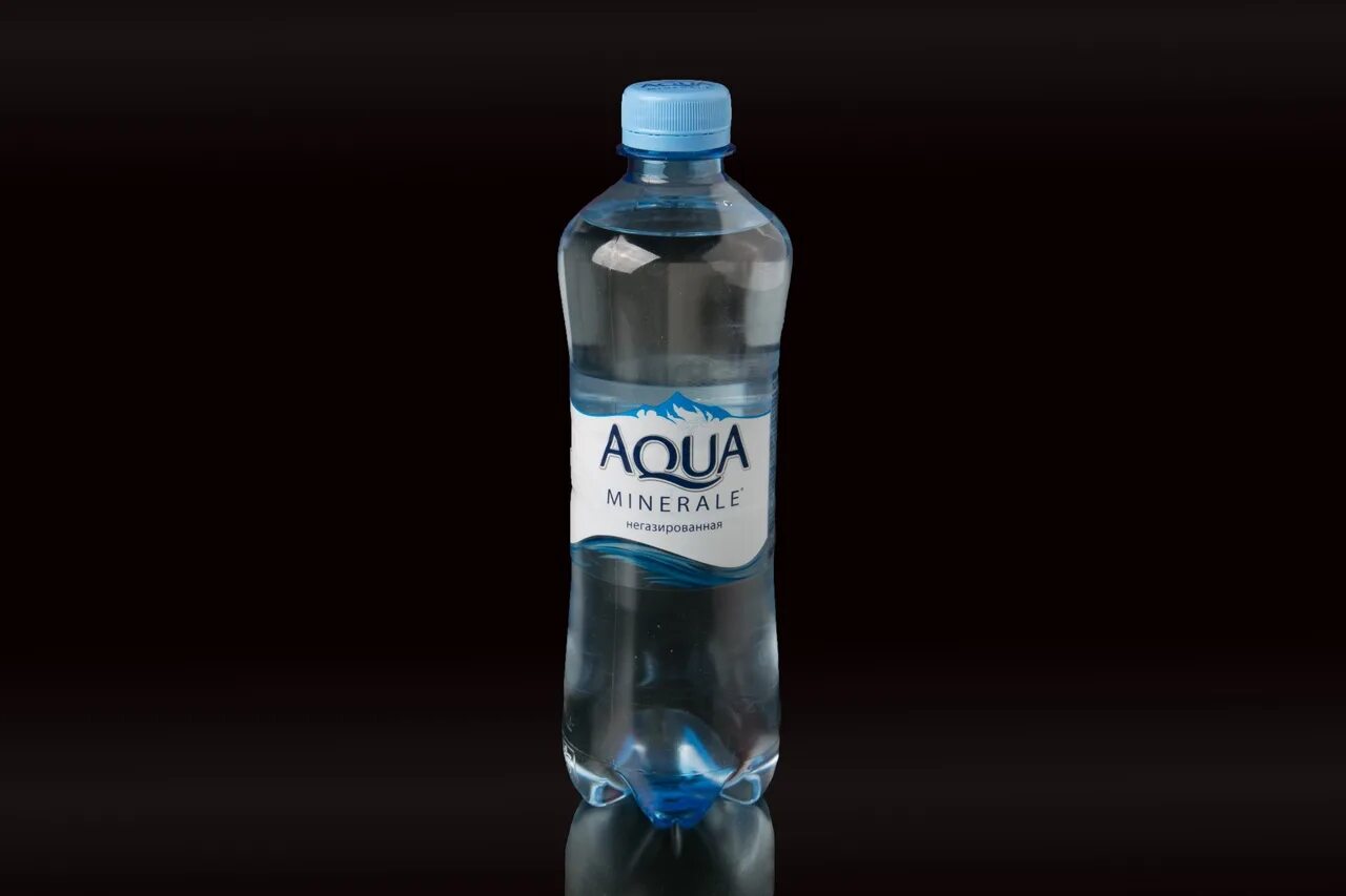 Aqua minerale вода 0.5. Аква Минерале 0,5 с газом. Вода негазированная Аква Минерале 0.5. Aqua minerale негазированная вода 5л.