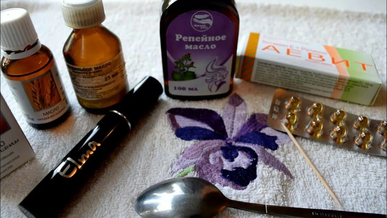 Средство для роста ресниц и бровей. Домашние средства для роста ресниц. Вазелиновое масло для ресниц. Средство для роста ресниц в аптеках. Эффективное средство для роста ресниц.