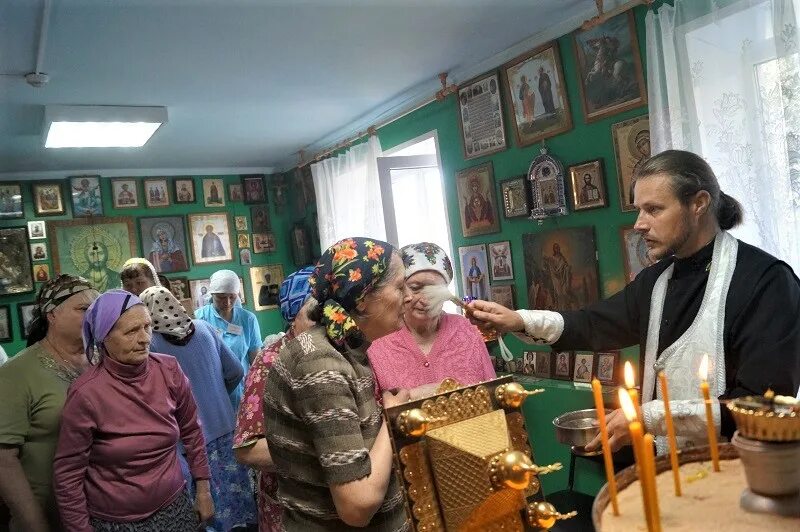 Дом-интернат для престарелых и инвалидов астрахань безжонова. Астраханский дом интернат для престарелых и инвалидов. Гасу ао "астраханский дом-интернат" условия. Гасу ао астраханский дом интернат лежачие больные. Дом-интернат для престарелых и инвалидов астрахань безжонова.