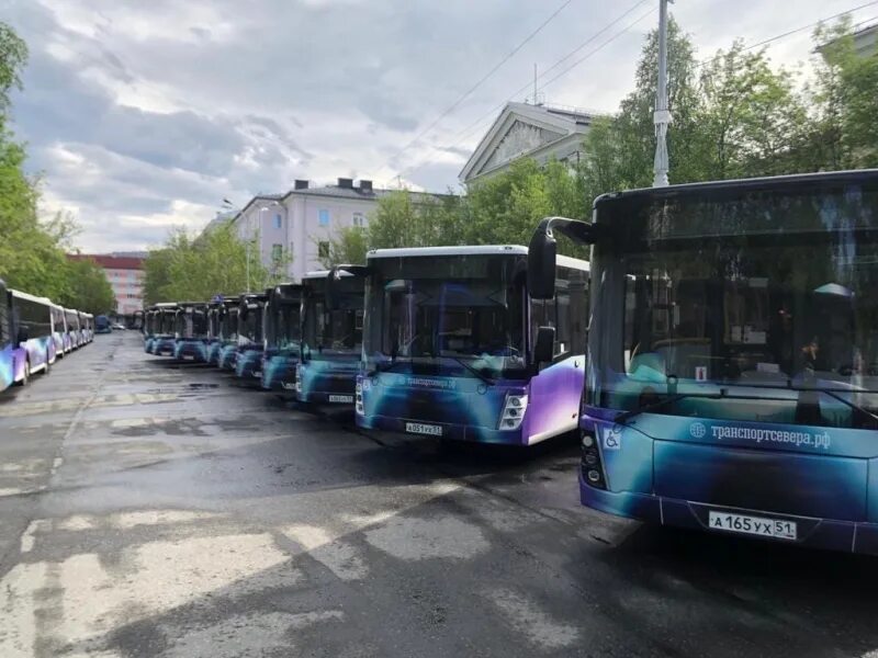Расписание автобусов 101 североморск сафоново. Расписание 107 мурманск сафоново-1. Расписание автобусов мурманск. Пригородный автобус. Расписание автобусов с мончегорска до оленегорска.