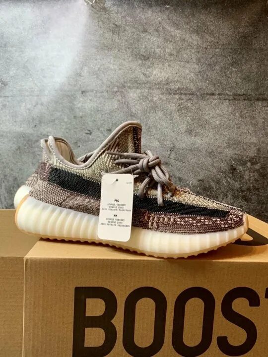 Кроссовки изи оригинал. Adidas Yeezy Boost 350. Adidas izi Boost 350. Adidas Yeezy 720. Adidas Yeezy Boost 360.