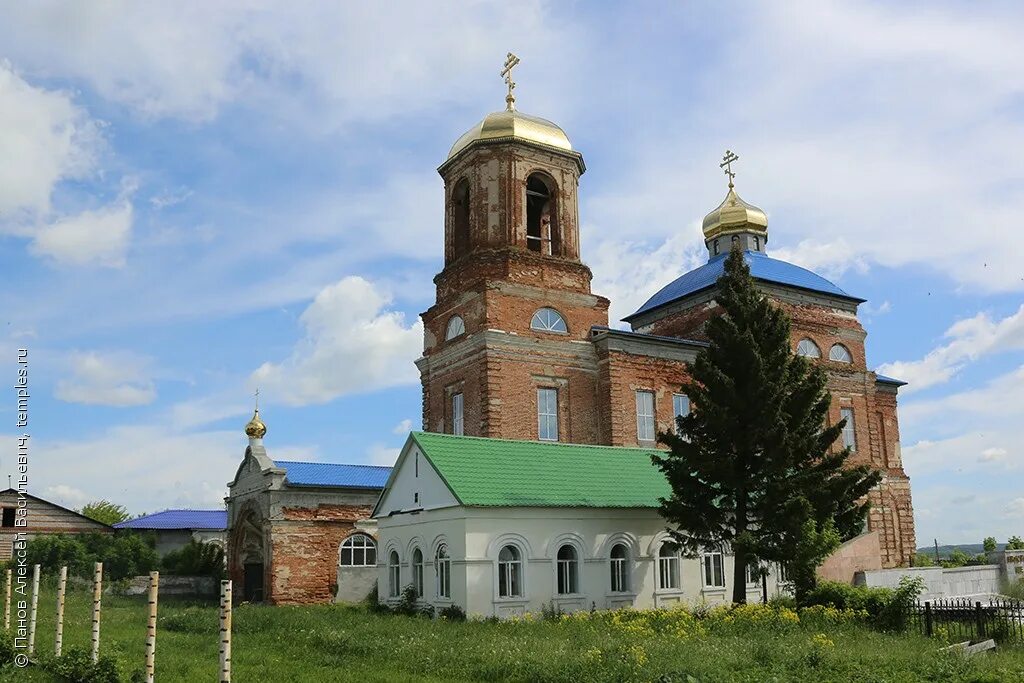 Погода покровское. Село Покровское Артемовский район Свердловская область. Церковь село Покровское Свердловская область. Церковь Покровское Артемовский район. Покровское Свердловская область Артемовский район село Покровское.