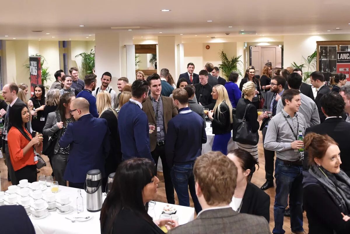 Net events. Networking event. ненавязчивый нетворкинг. professional networking event. профильные ивенты, предназначенные для нетворкинга?.