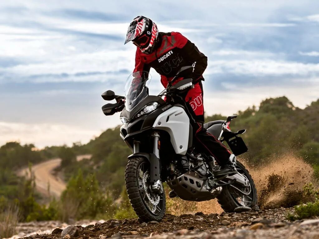 Мотоцикл эндуро фото. Ducati Multistrada 1200 Enduro. Ducati Multistrada Enduro. Ducati Multistrada 1200. Мотоцикл Ducati Multistrada 1200 Enduro.